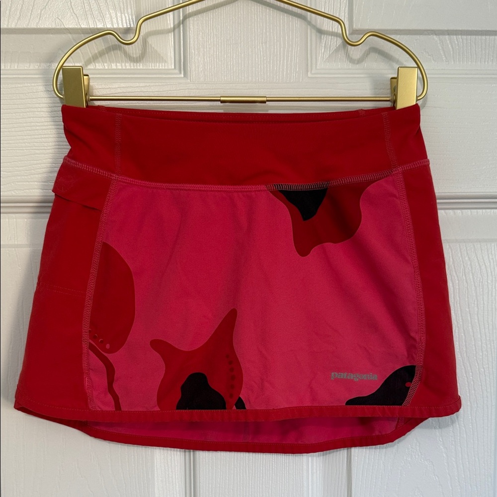 Patagonia Girls Red Adjustable Skirt with Black Accents